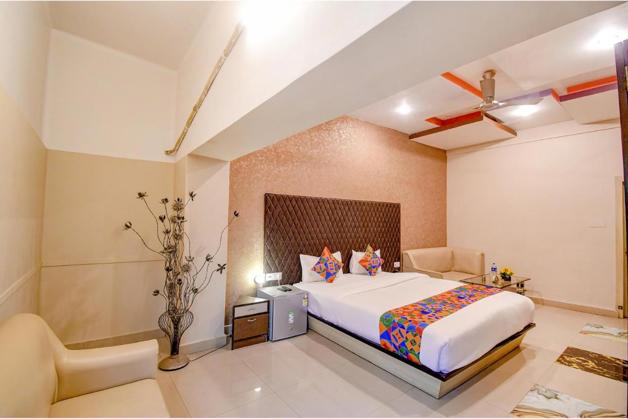 Fabhotel Prime Rockstar Suites Kalkutta Exterior foto